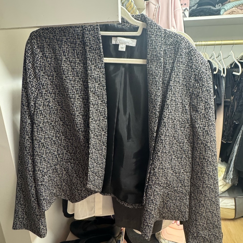 New York & Company Black and White Textured Blazer